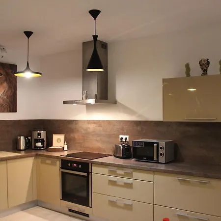 Leo Free Parking - Augusta Appartement *