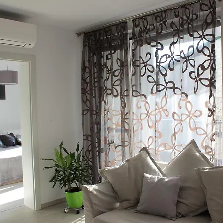 Apartman Leo Free Parking - Augusta