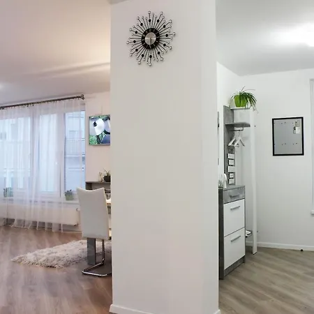 Apartman Leo Free Parking - Augusta