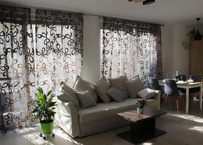 Leo Free Parking - Augusta Апартаменты Братислава