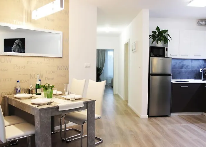 Leo Free Parking - Augusta * Μπρατισλάβα