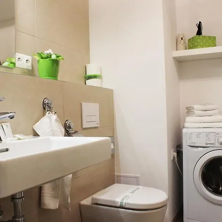 Leo Free Parking - Augusta Lejlighed