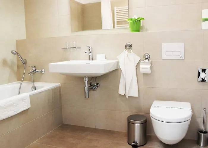 Leo Free Parking - Augusta アパート